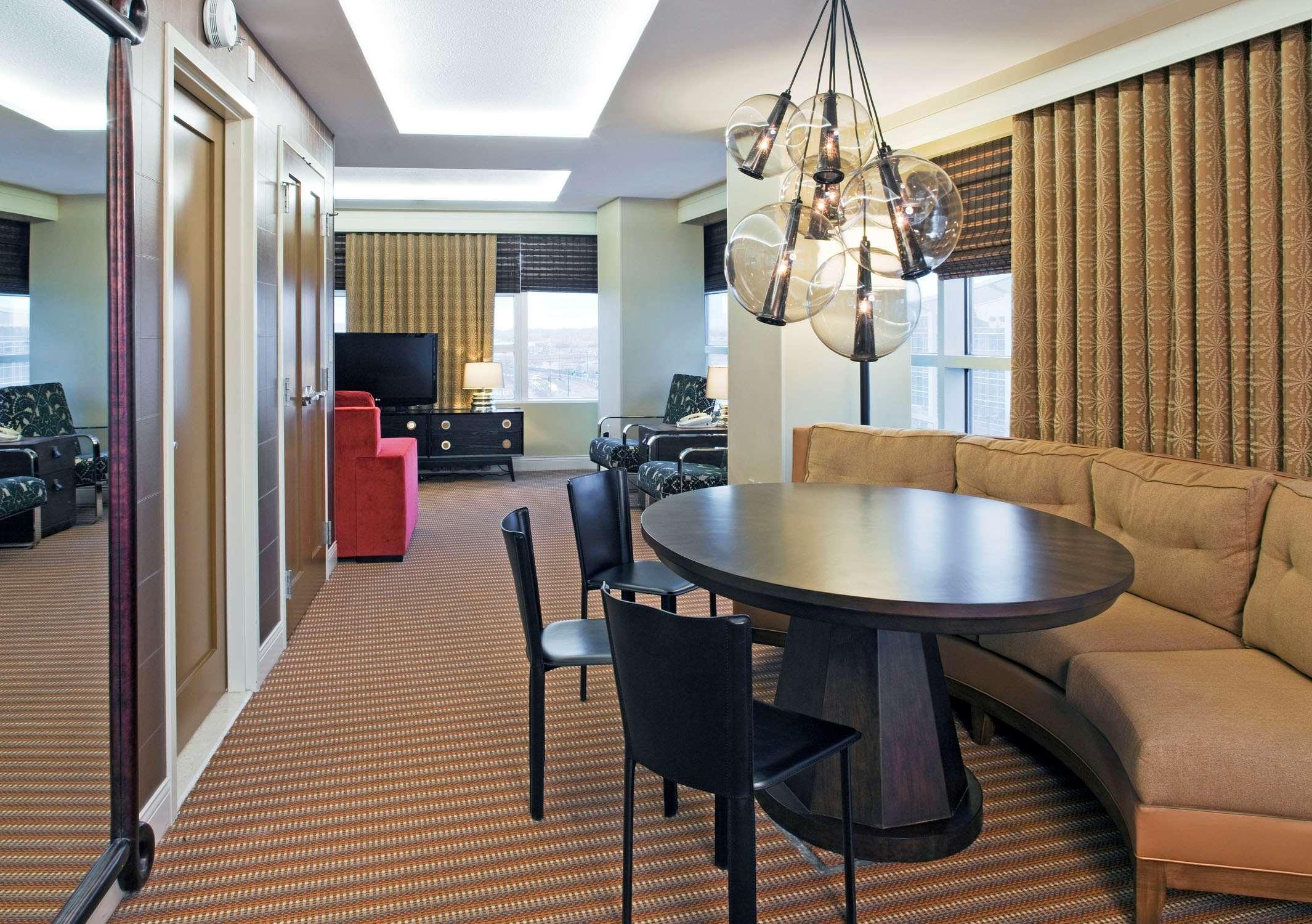 Hotel Hilton Omaha Esterno foto